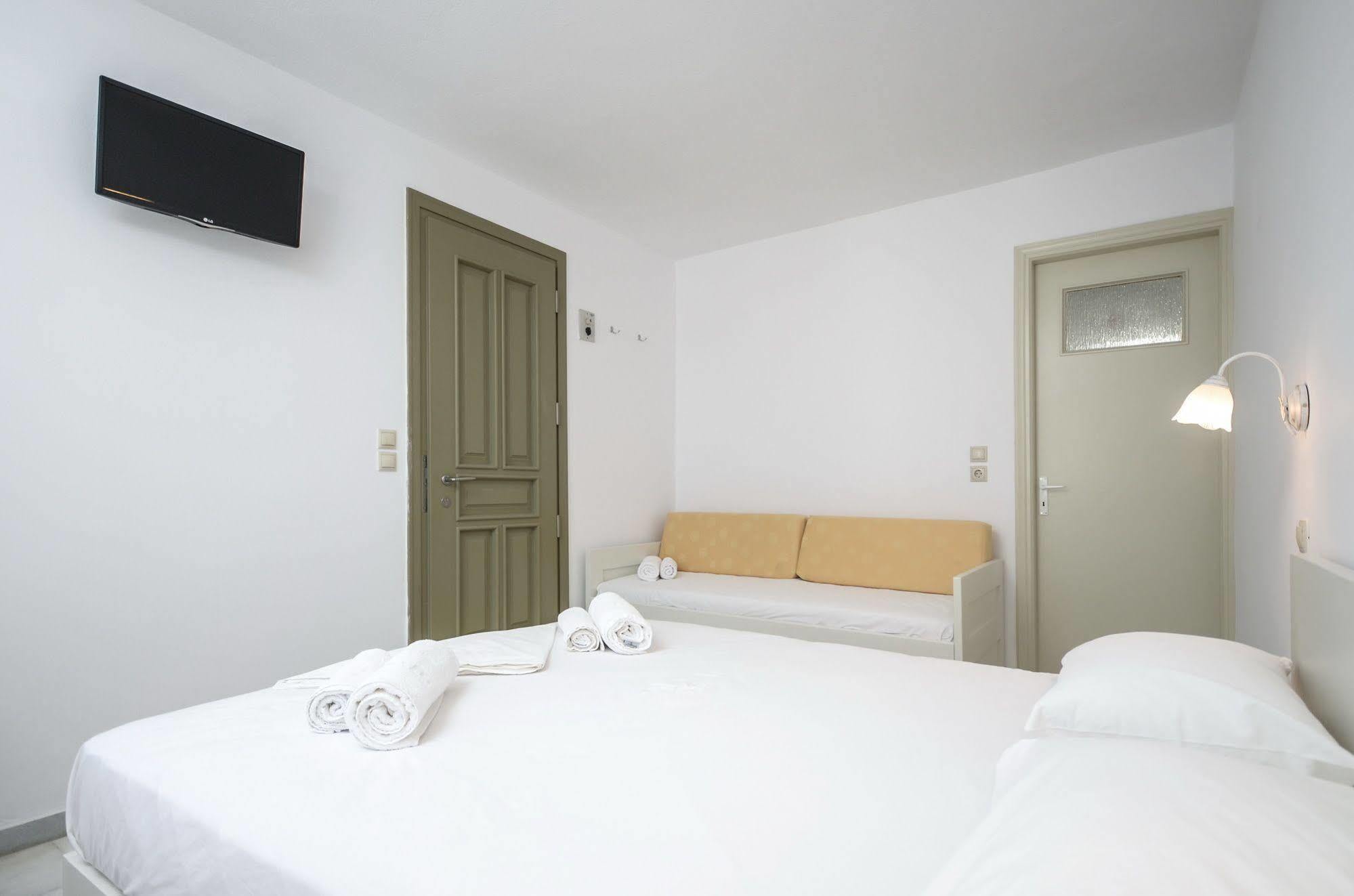 Soula Naxos Hotel Naxos City Bagian luar foto